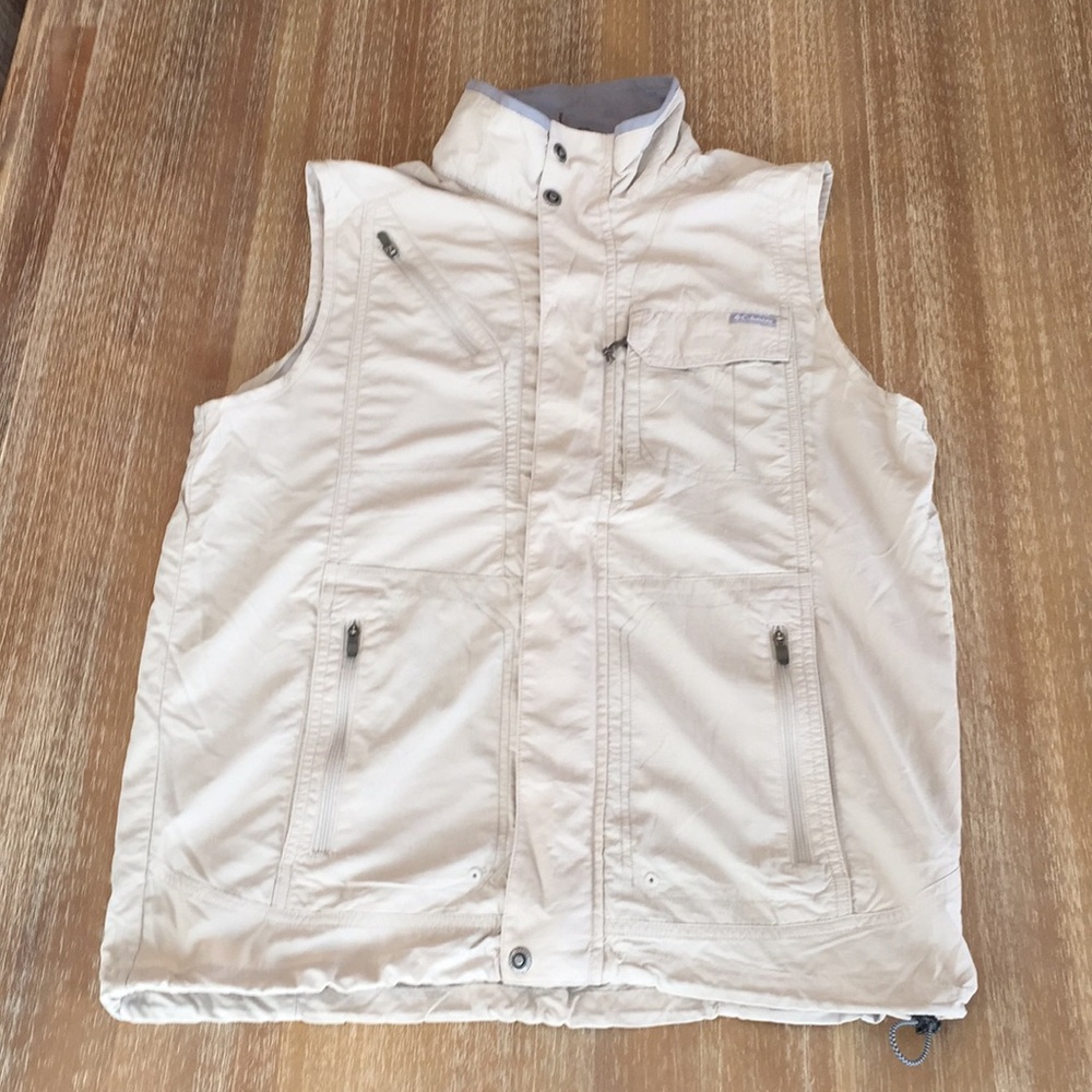 Columbia Omni shade vest